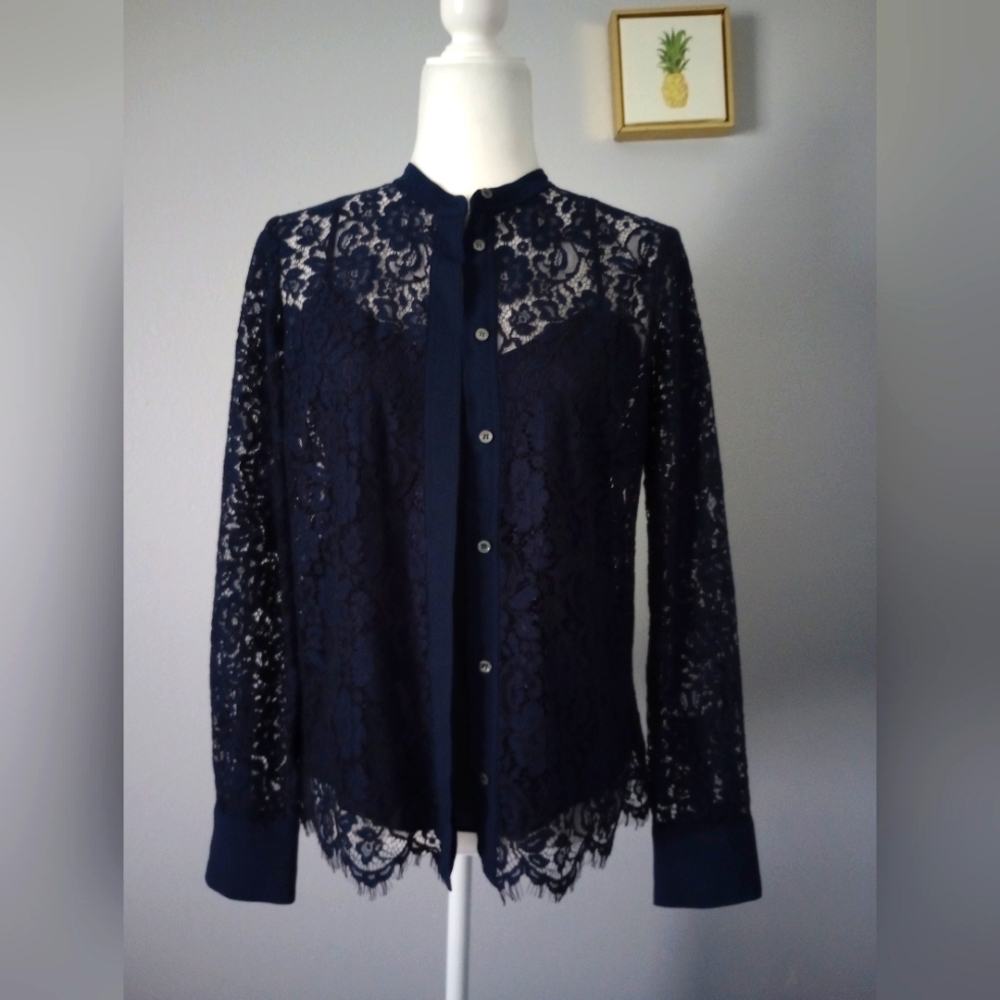 J Crew blue Satin And lace blouse  size 2 new without tag buttons 2 Pieces